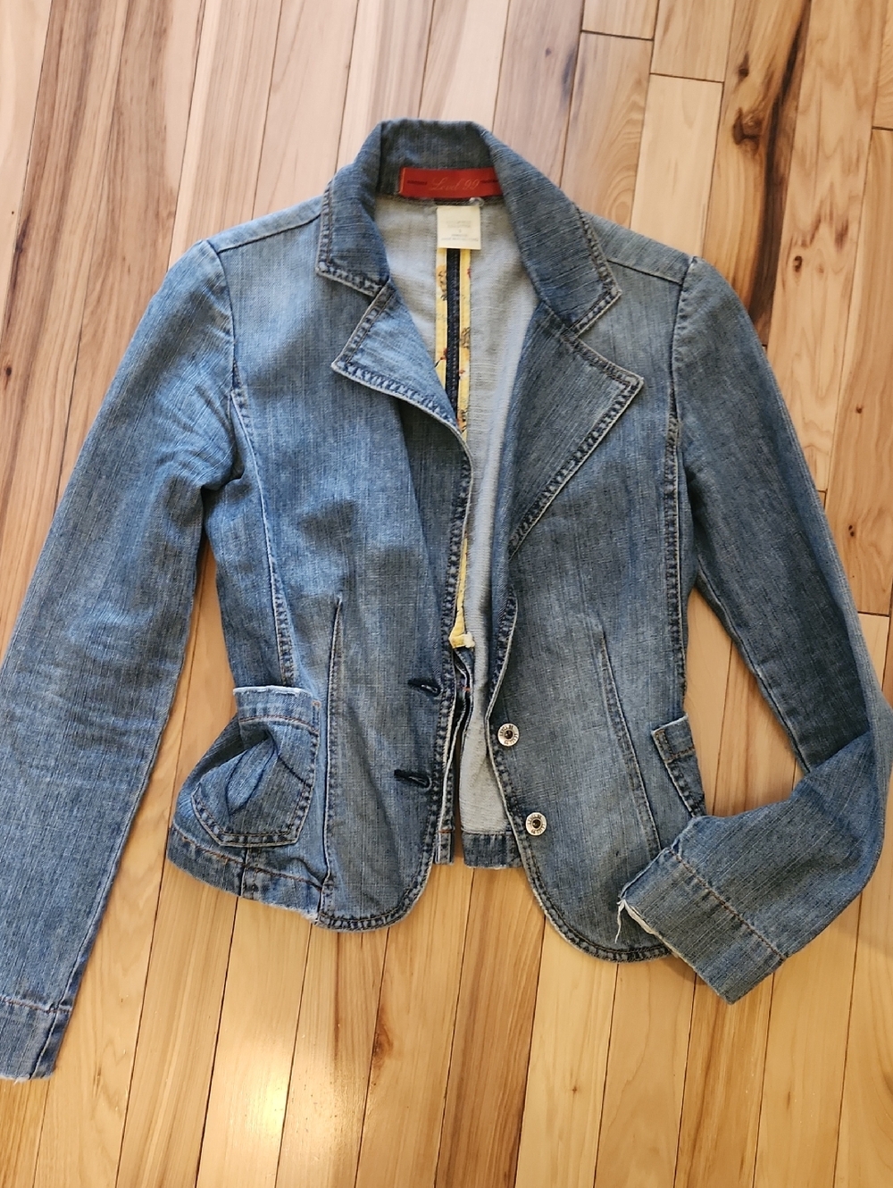 Level 99 Women's Denim Blazer Jacket - Light Blue